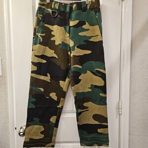Burberry London Camo High Rise Straight Leg Cropped Pants D-Ring US 6